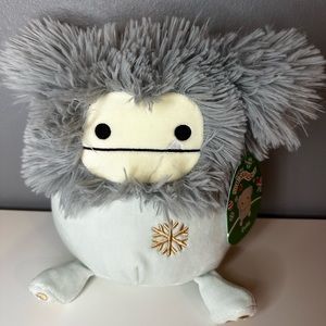 8” Evita the Bigfoot Squishmallow